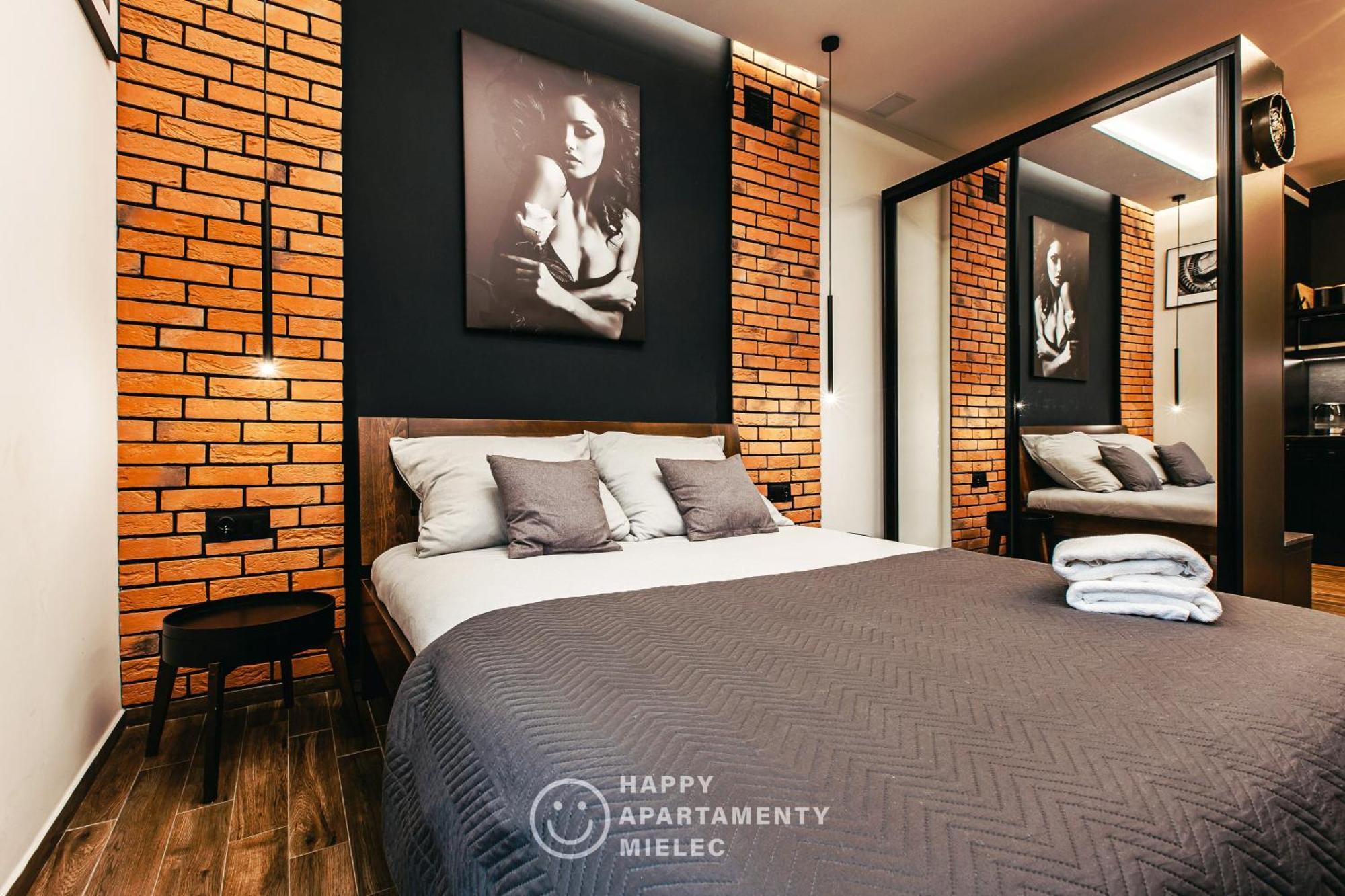 מילץ' Happy Nest - Apartamentyhappy Pl מראה חיצוני תמונה